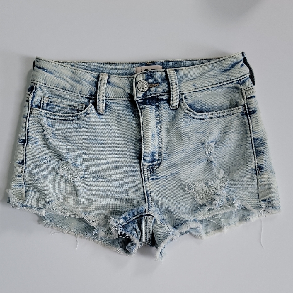 SO Mid Rise Denim Shorts Size 5